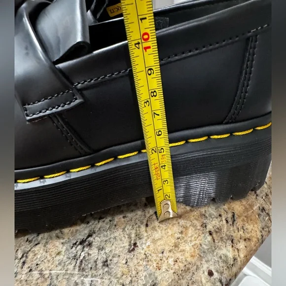 🖤🆕Dr. Martens Adrian Bex Smooth Leather Platform Tassel Loafers, Size 6🖤 - Picture 11 of 16